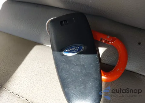 2014 Ford Escape Titanium из США, поврежденный, VIN 1FMCU0J9XEUA53301